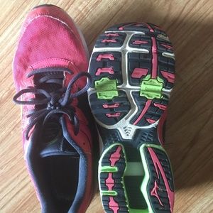 Mizuno Womens Sneaker